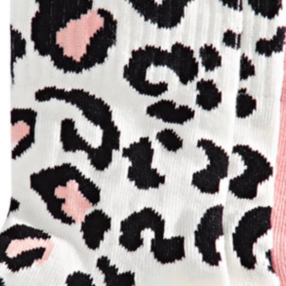 Jenni Two pair crew socks and one matching scrunchie set NWT - Picture 4 of 4